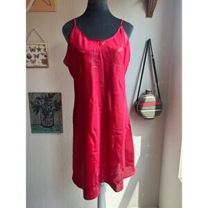 Retro- Red Metallic mini slip dress- size large- silver- adjustable straps Y2K